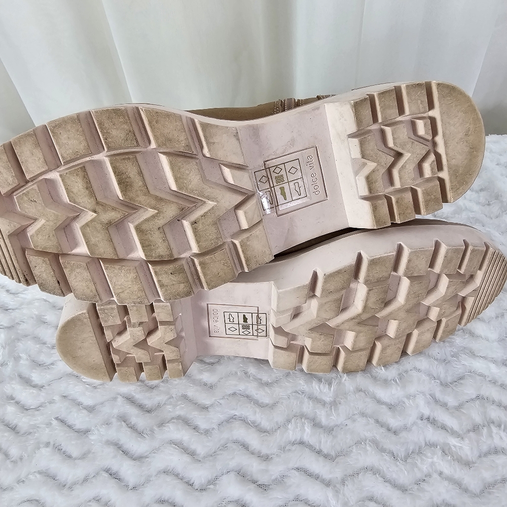 Dolce Vita Padua Taupe Chain-Trim Lug Sole Ankle Boots Size 6 - Picture 11 of 12